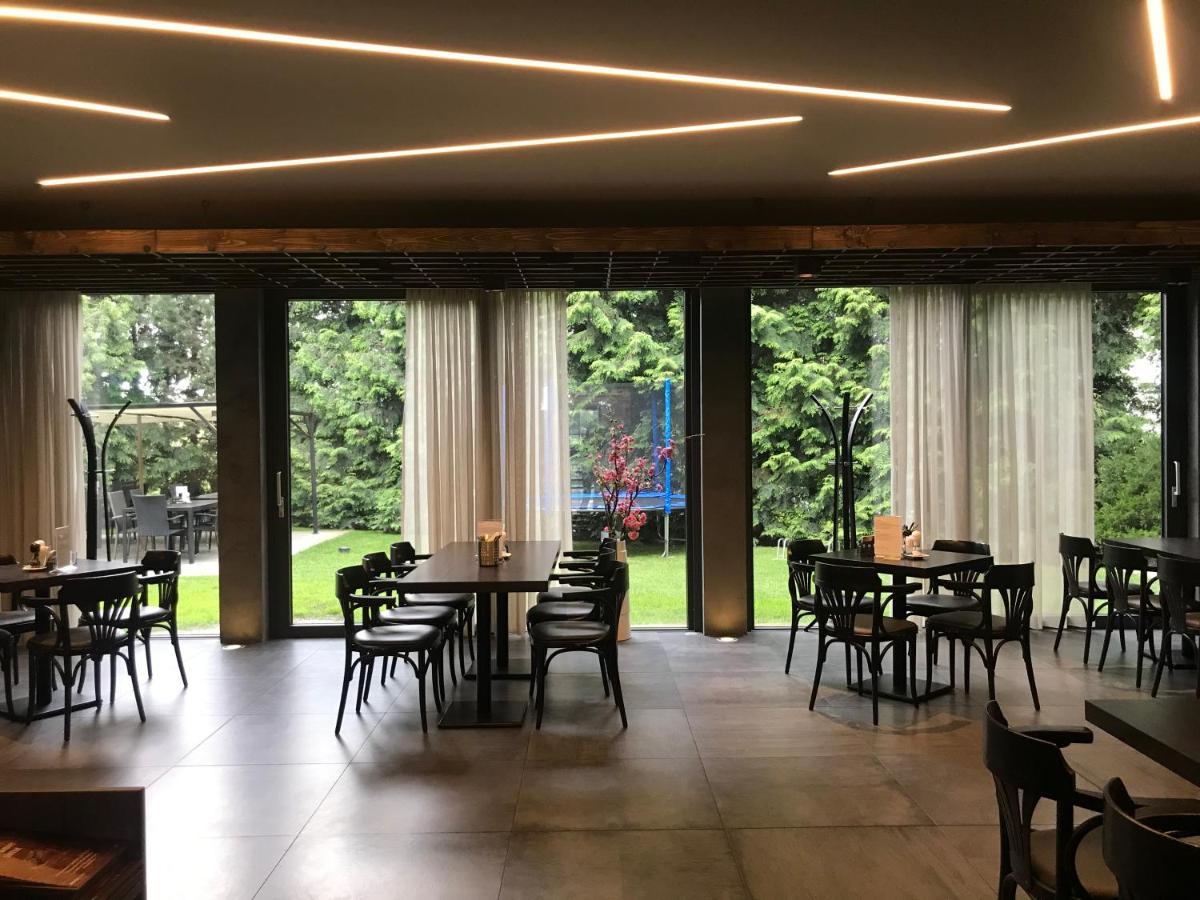 Restaurace a Penzion U Klásků Olomouc Exterior foto