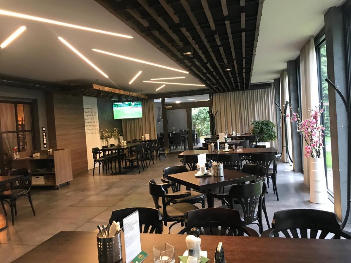 Restaurace a Penzion U Klásků Olomouc Exterior foto